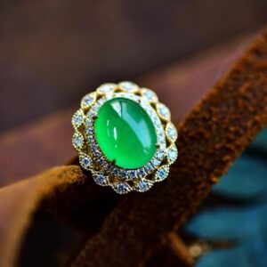 Ice-colored round jadeite ring