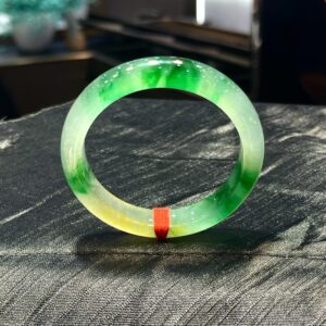 Gold-spotted Green Bracelet