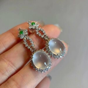 Ice-grade jadeite ear studs