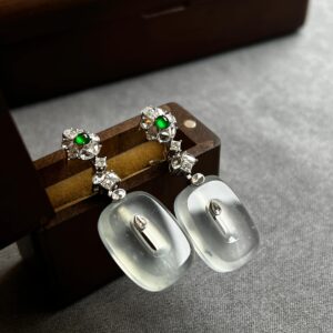 Rectangular ice-like jadeite stud earrings