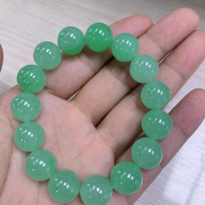 Old oil green jadeite